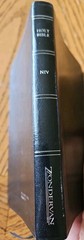 Holy BIBLE NIV Thinline Black Bonded Leather Zondervan 2002