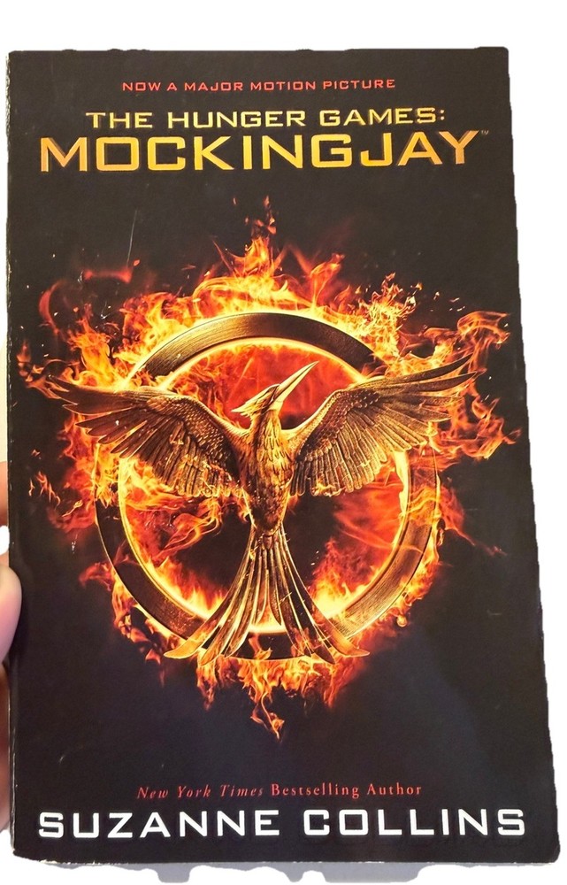 Mockingjay – Paperback By Collins, Suzanne – GOOD