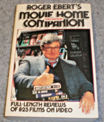 Roger Ebert’s 1989 Edition „Movie Home Companion”, 825 film reviews, 832 pages.