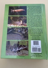 Atlas of Freshwater & Marine Catfishes. Warren Burgess. 1700 color photos. HC
