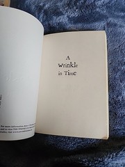 A Wrinkle in Time Quintet Ser.: A Wrinkle in Time by Madeleine L’Engle (2007,…
