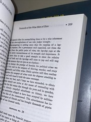 Behold a Pale Horse by William Cooper 1991 Unrevised 500p Protocols Zion CFR NWO