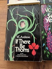 4 Books V.C. Andrews Dollanganger Series Flowers in the Attic Start Some Wear