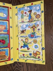 VTG Baby Touch & Feel Board Books My Favorite Things Box 16 Books 160 pages VEVC