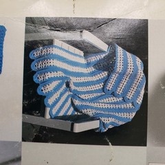Latge Print Needlecraft Book Mildred Graves Ryan 51 Projects Knit Crochet Needle