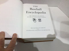 1969 THE BASEBALL ENCYCLOPEDIA BOXED BOOK BY THE MACMILLAN COMPANY MLB STATS