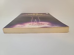 „THE NEW AGE CATALOGUE” (244 PAGES – 1988)