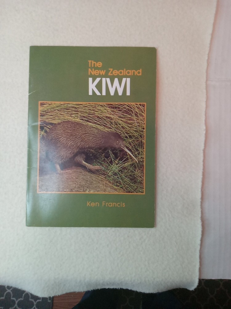 $3.45 – Discover New Zealand, booklet the New Zealand KIWI