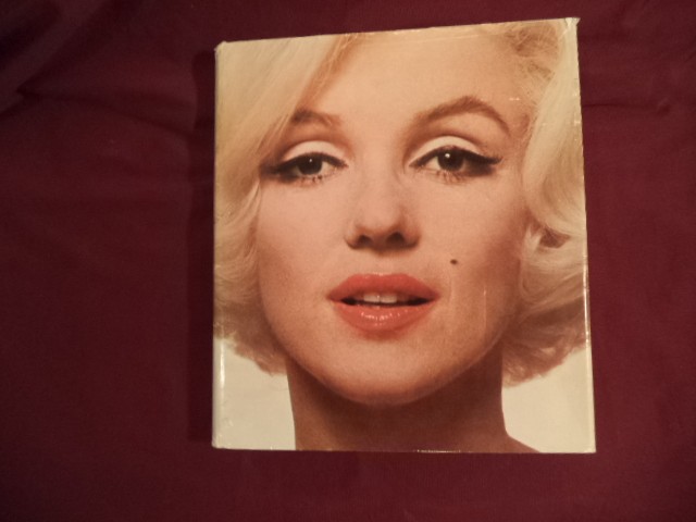 Mailer, Norman. – Marilyn. A Biography. Pictures by the World’s Foremost Photogr