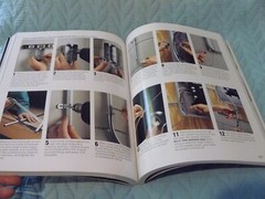 BLACK & DECKER COMPLETE HOME WIRING 334 PAGES OF ILLUSTRATION AND ADVICE.