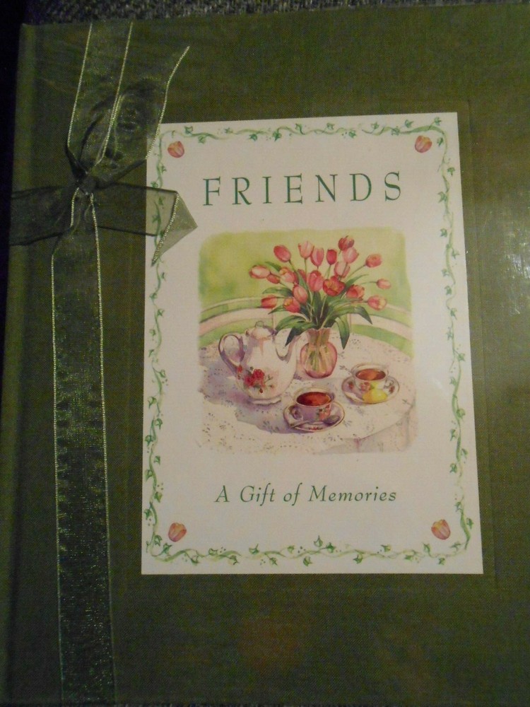 BOOK/ FRIENDS MEMORY BOOK-NEW IN SHRINKWRAP/ 2001/ 61 PAGES TO RECORD MEMORIES