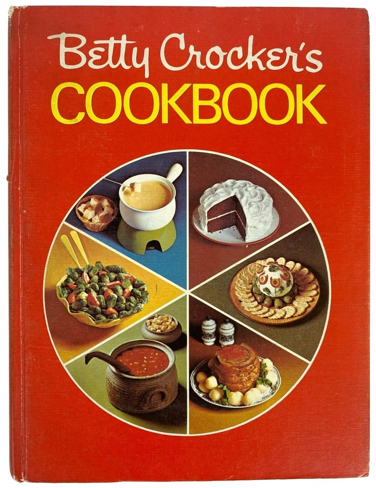 Original 1969 First Edition Printing Betty Crocker Cookbook Pie Cover Vintage