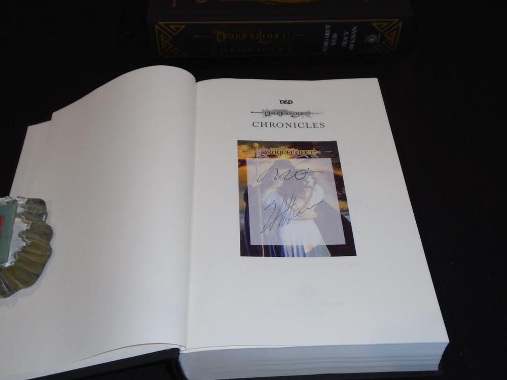 Signed M Weis & T Hickman DragonLance Chronicles US Ed Before GameOfThrones