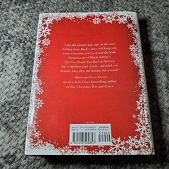 The Christmas Sweater Glenn Beck 2008 Holiday Fiction Threshold Hardcover Book