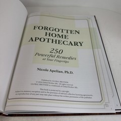 Forgotten Home Apothecary: 250 Powerful Remedies at Your Fingertips 2024 HC