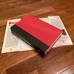Diana Gabaldon – Outlander FLAT SIGNED BP 1st Edition 8th Printing Book 1 – 1991