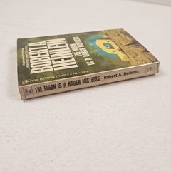 The Moon is a Harsh Mistress Robert A Heinlein 1968 PB Berkley VTG SF Medallion