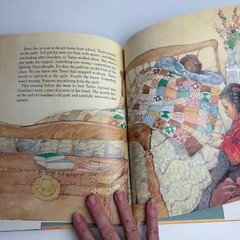 Vintage The Patchwork Quilt Valerie Flournoy Signed Hardcover Book GOOD