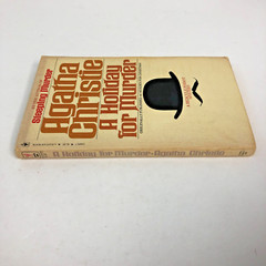 Vintage A HOLIDAY FOR MURDER Agatha Christie Bantam Books 1976