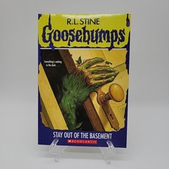 Lot of 9 Goosebumps Books by Scholastic R. L. Stine