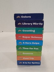 Disney Junior Spidey and His Amazing Friends: 9 Mini Board Books (2.75″x2.75″)