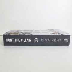 Hunt The Villain By Rina Kent Walmart Exclusive Edition Paperback Book – NEW