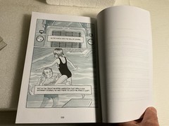 Fun Home A Family Tragicomic Graphic Novel By Alison Bechdel Paperback Like New