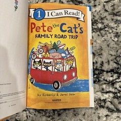 I Can Read Level 1 Ser.: Pete the Cat’s Family Road Trip by James Dean and…