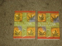 Lot 20 Copies The Four Agreements Don Miguel Ruiz + 1 Copy in Spanish