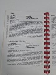 Pressure Magic : Cooking in a Supercooker, Plastic Comb, 1991, by Morris Press