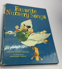 Favorite Nursery Songs by Phyllis Brown Ohanian – Vintage Children’s Book 1956