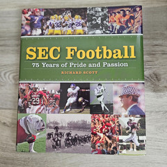 South Carolina Gamecocks LIFETIME COLLECTION 25 Books!! Signed by several NICE!
