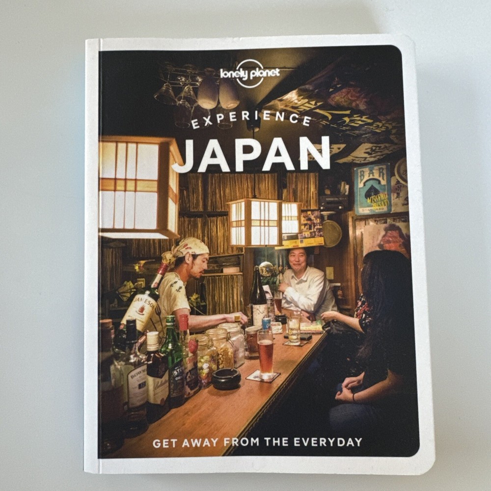Lonely Planet Experience Japan by Winnie Tan (English) Paperback Book