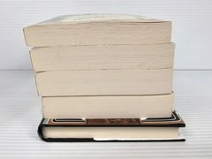 Madeleine L’Engle Book Set Wrinkle In Time, Swiftly Tilting Planet, Many Waters+