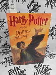 HARRY POTTER and the Deathly Hallows by JK Rowling First American Edition 2007