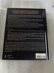 The Forever Strong™ PLAYBOOK. A Six-Week, Science-Based Plan to Sharpen Yourmind