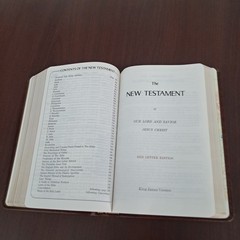 OPEN BIBLE PROPHECY EDITION HOLY BIBLE KJV GENUINE LEATHER GODS NEWS BEHIND NEWS