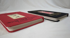 Jeffrey Gitomer’s Little Red Black Books Lot of 2: Sales Selling Connections