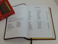 KJV Thinline Bible, Black/Brown Leather-Touch Cover, King James Version