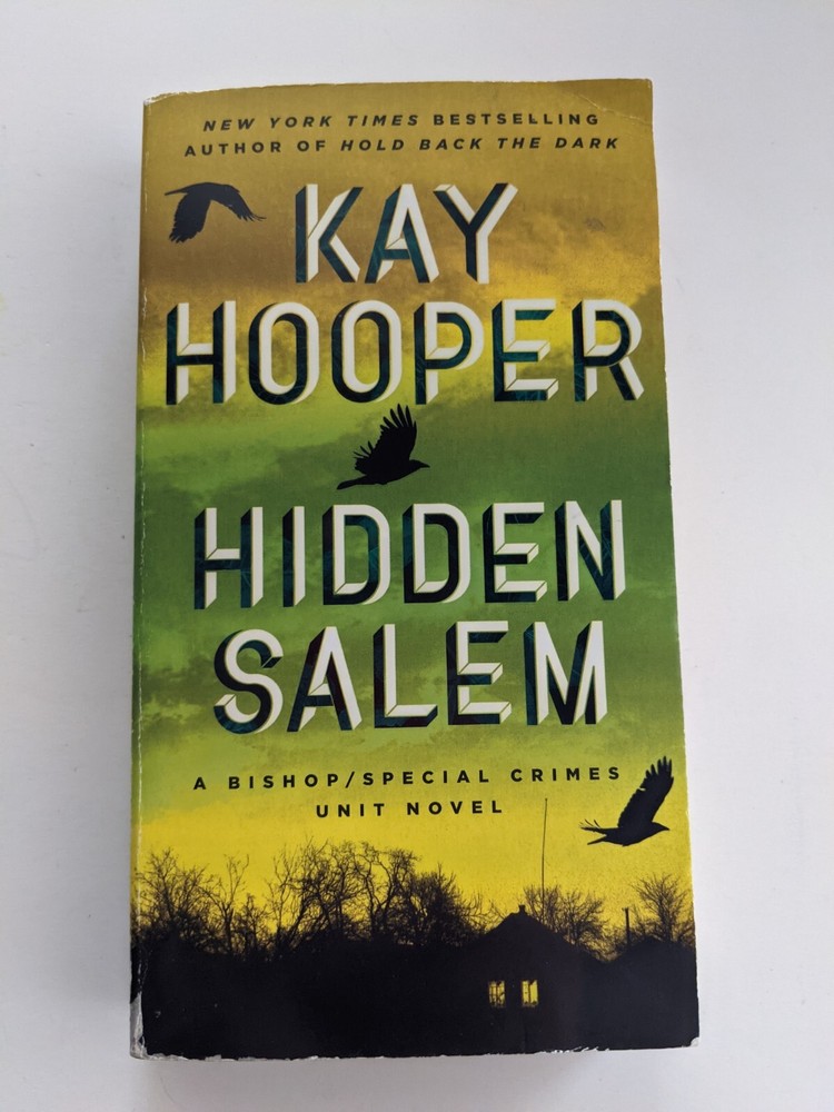 Hidden Salem (Bishop/Special Crimes Unit) – Paperback By Hooper, Kay