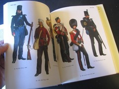 BRITISH INFANTRY UNIFORMS SINCE 1660 M. BARTHROP VG/NN