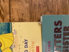 The Babysitter Club (1-4, 6) & Babysitters Little Sister (1-2) Graphic Novels