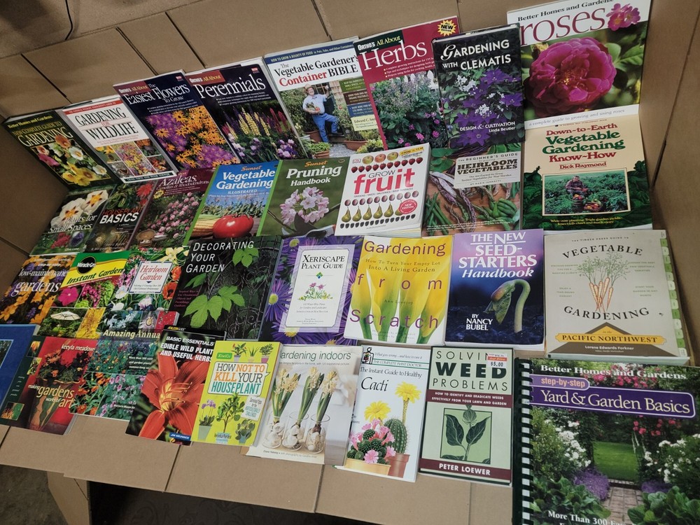Lot of 20 Gardening Landscape Growing Trees Plant Fruit Flower Books RANDOM*MIX