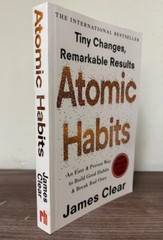 Atomic Habits by James Clear Build Good Habits Free Shipping Brand New