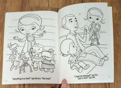 Doc McStuffins – Color and Play – Come to Life! Coloring & Activity Book 2015