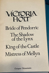 1987 VICTORIA HOLT – 4 Complete Unabridged Books in One! HC 862 pages