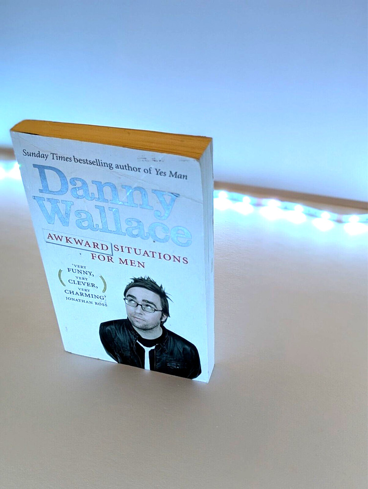 Awkward Situations for Men By Danny Wallace – 2010 – Paperback