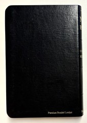 The NET Bible Black Compact Edition 2005 Premium Bonded Leather New English Tran
