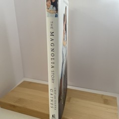 The Magnolia Story Chip and Joanna Gaines Hardcover 184Pages Pre-owned Very Good