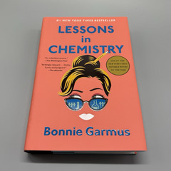 Bonnie Garmus Lessons in Chemistry Hardcover Novel, Fiction Contemporary Women